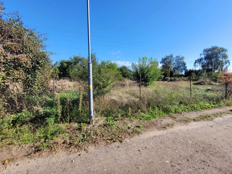 Sprzedam działkę o pow. 5000m2 w Chludowie